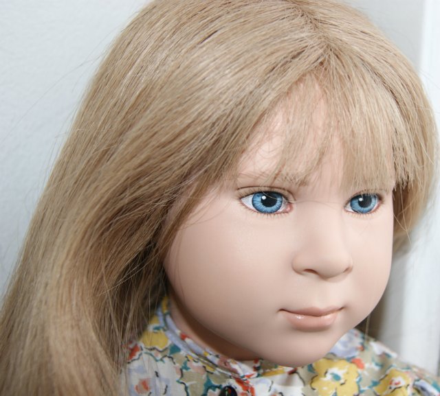 Лица из прошлого или милые барышни от немецкой художницы Sabine Ecshe