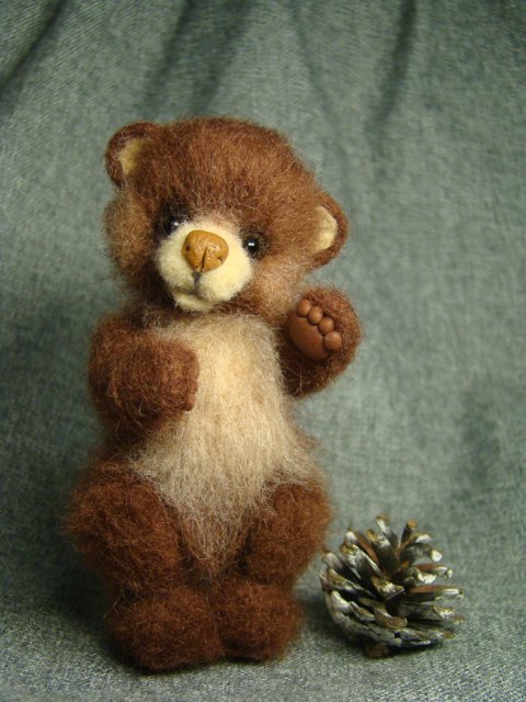 Мишка косолапый по лесу идёт... Авторская игрушка валянием Ольги Чернухо (фото 10)