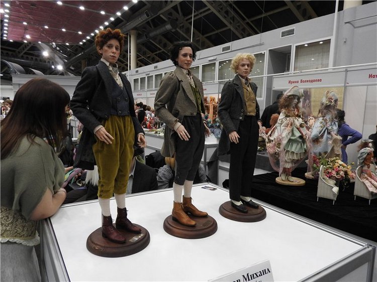 Экскурсия в страну чудес… Авторская кукла. Москва, Тишинка 2016