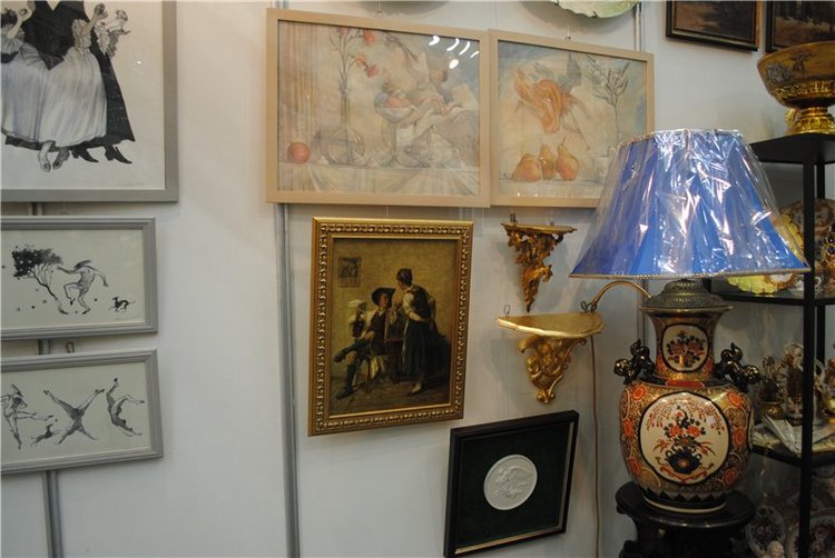 На Тишинку мы пошли – там сокровища нашли. Взгляд на «Блошиный рынок» со второго этажа | Бэйбики На Тишинку мы пошли – там сокровища нашли. Взгляд на «Блошиный рынок» со второго этажа