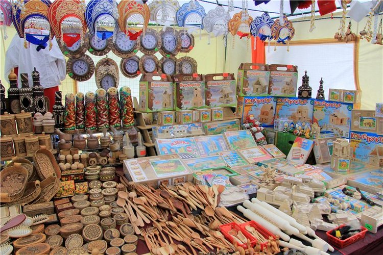 Троицкие гуляния у деревни Василёво, часть вторая. Архитектурно-этнографический музей под открытым небом "Василёво"