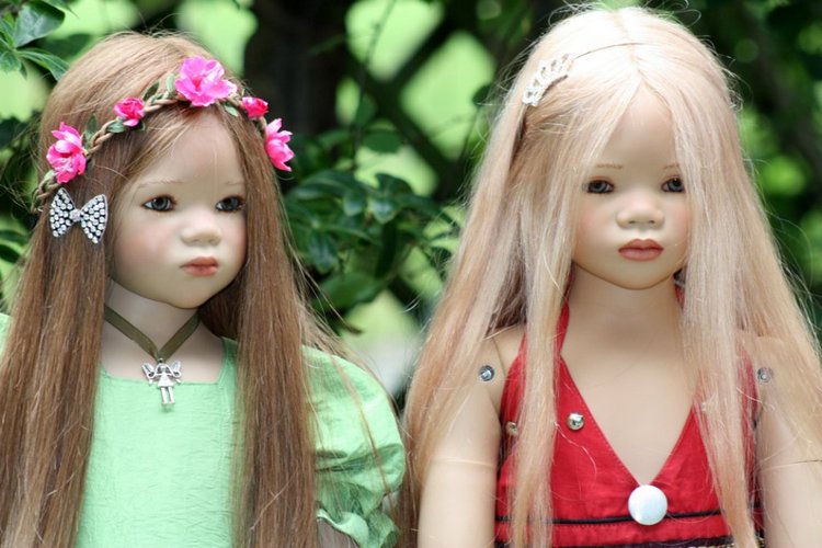 Солнечный денек в саду. Часть вторая - три подружки