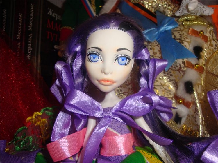 Мой первый ООАК Monster High или преображение Спектры в Фиалку (фото 8)