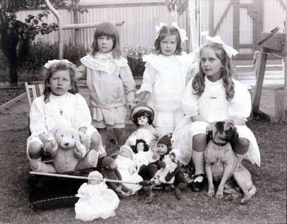 Винтажные детские фотографии с куклами 20-60-х годов 20 века