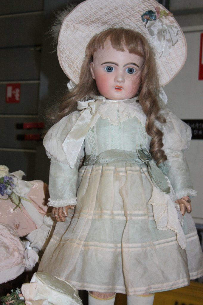 Выставка кукол, мишек тедди, кукольных домиков и миниатюры в Нидерландах 24-25 октября 2015 год. Четвертая часть | Бэйбики Выставка кукол, мишек тедди, кукольных домиков и миниатюры в Нидерландах 24-25 октября 2015 год. Четвертая часть