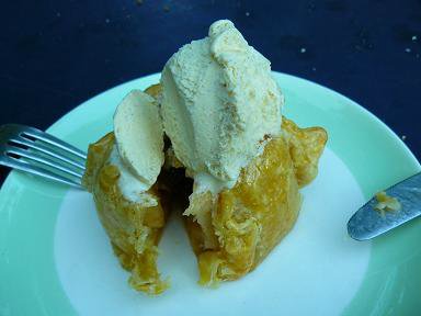 Новогодние рецепты: Голландские пирожные Appelbollen (аппелболлен)