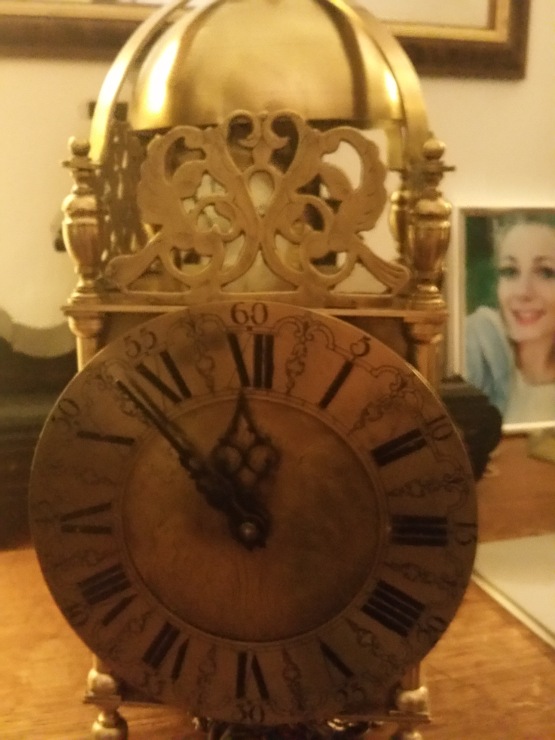 Старинные часы еще идут. Коллекция старинных часов - часть вторая