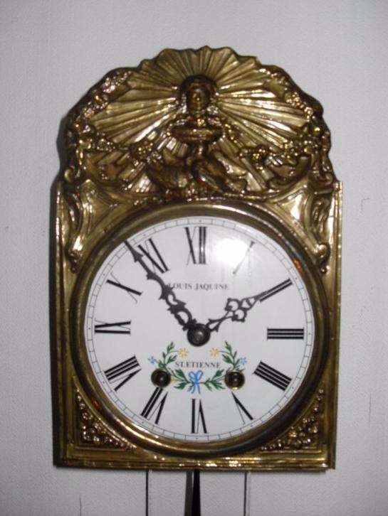 Старинные часы еще идут. Коллекция старинных часов