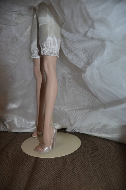 Фарфоровая кукла, невеста The Ashton-Drake Galleries