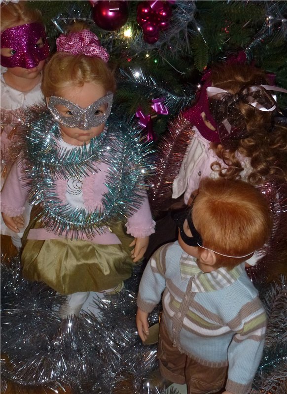 Карнавальная ночь 2015 у взрослых девочек Hildegard Gunzel (фото 6)