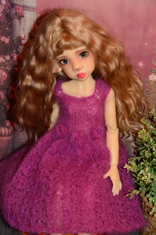 Весеннее обновление. Платья для кукол Kaye Wiggs