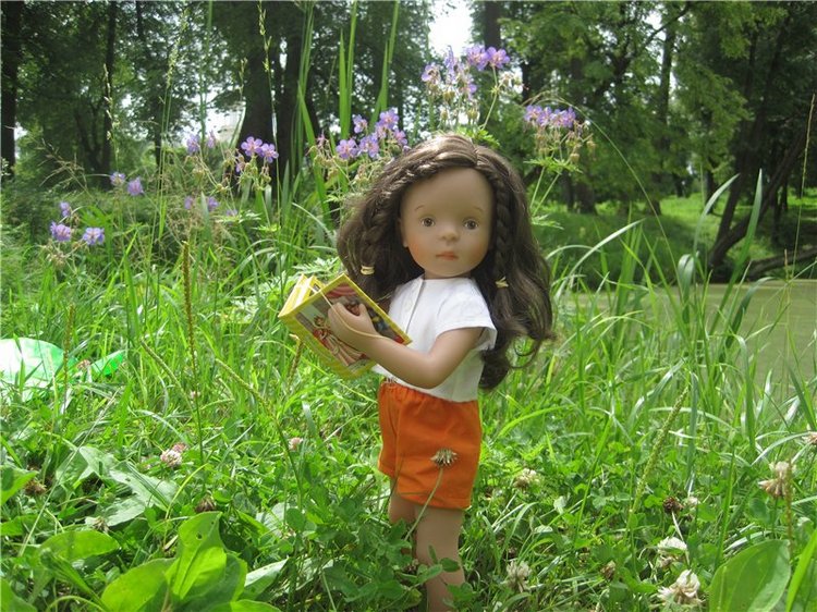 Моя маленькая художница. Кукла Kaethe Kruse Таточка | Бэйбики Моя маленькая художница. Кукла Kaethe Kruse Таточка