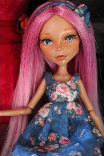 К Мальвине приехали сёстры. Ещё два ООАКа Monster high