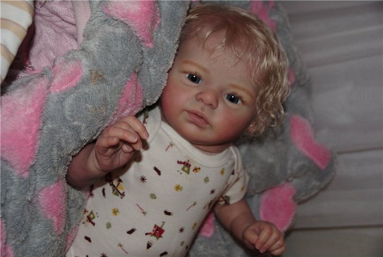 Белокурый котенок реборн Владочка