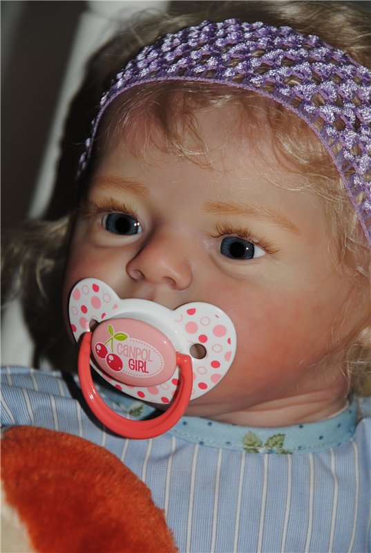 Белокурый котенок реборн Владочка (фото 4)