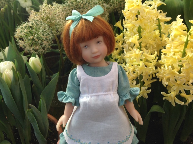 Прогулка Эмили в аптекарском огороде. H. Maciak | Бэйбики Прогулка Эмили в аптекарском огороде. H. Maciak