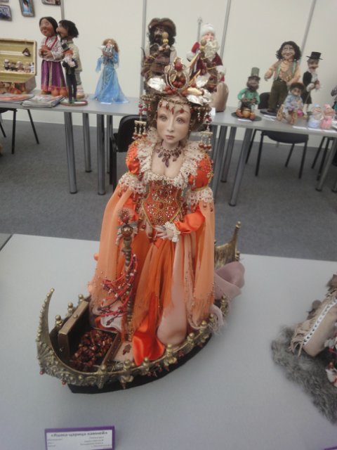 Выставка кукол и мишек - Арт Красноярск 2013