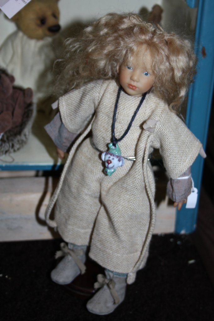 Выставка кукол, мишек тедди, кукольных домиков и миниатюры в Нидерландах. Продолжение