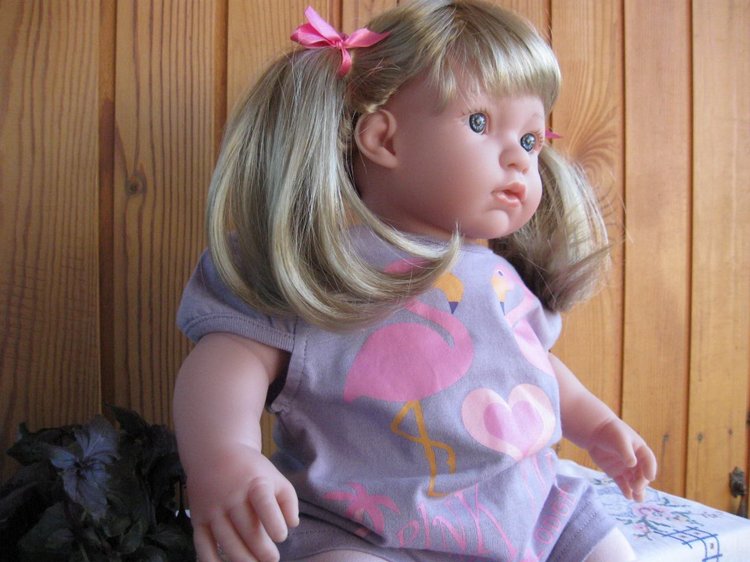 Милейшее создание с двумя хвостиками