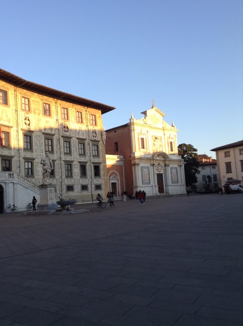 Приключения Минуш в Италии. Часть 4. Пиза. Ускользающая красота