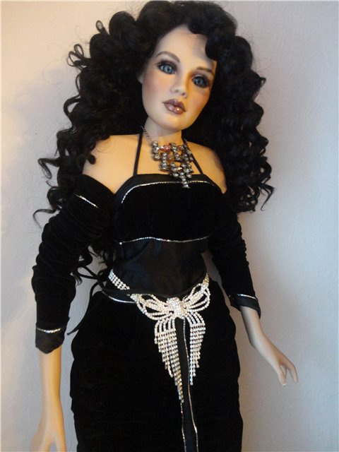 Моя черноволосая красавица Татьяна. Фарфоровая кукла