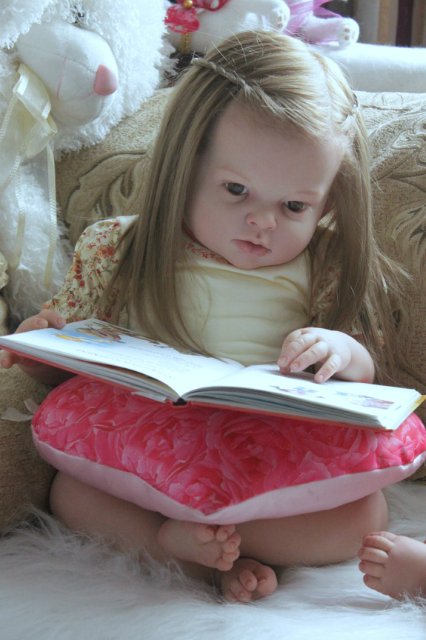 Сестенки Арианночки. Куколки реборн Виктории Вишни