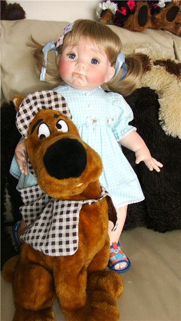 Фарфоровая помпушечка - куколка реплика "Winnie" от Cindy Marschner Rolfe