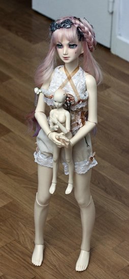 UNOA. Маленький шедевр от большого мастера. Куклы Gentaro Araki dolls (Alchemic Lab)