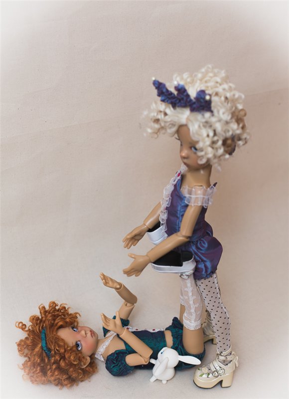 Li & Lu от Kaye Wiggs- предновогодние игры