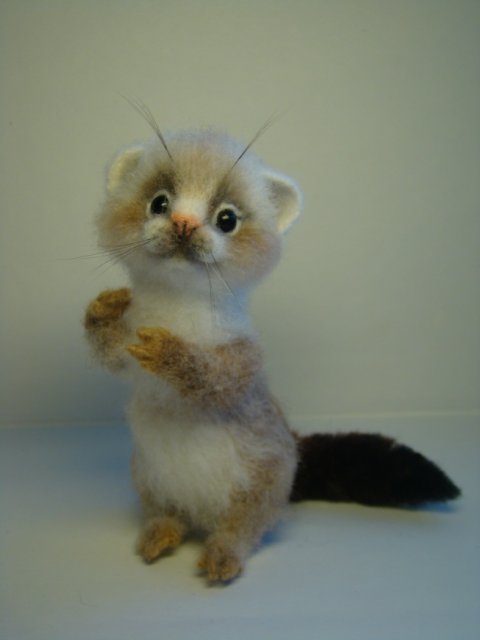 Хорёк. Авторская игрушка валянием Ольги Чернухо (фото 5)