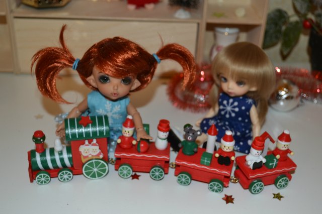 Как малышки пукифи к новому году готовиться помогали