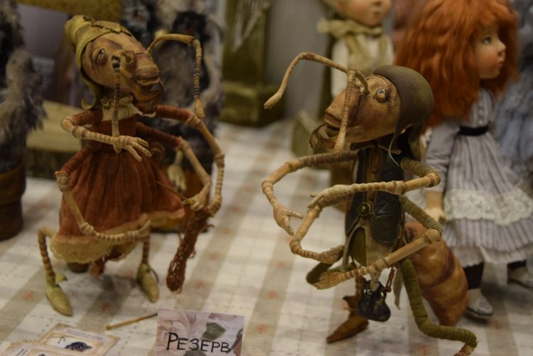 VII Московская международная выставка "Искусство Куклы". Портреты кукольной души или незримый диалог. Часть 2