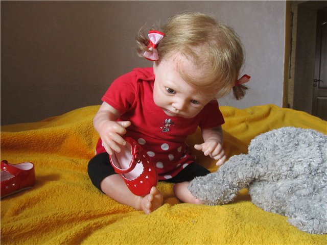 Как у младенца жизнь трудна...или "Мама, поиграй со мной"