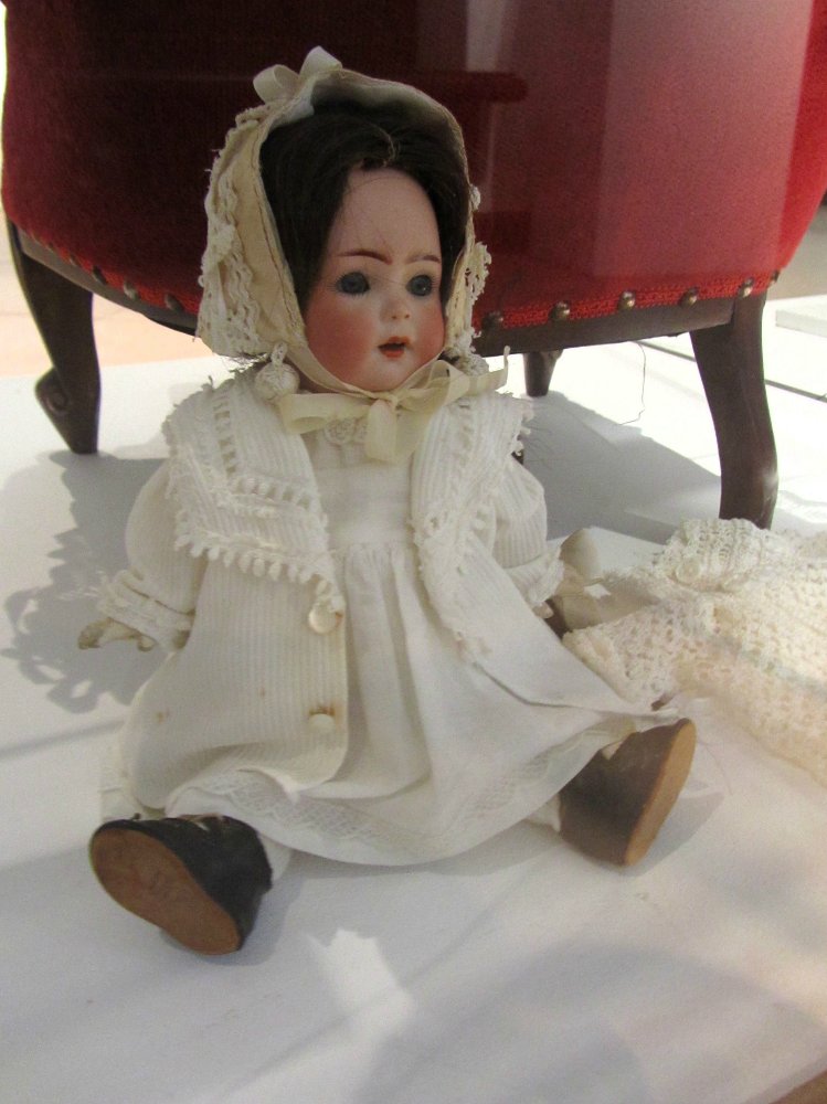 «Мода по-взрослому. Истории из кукольного гардероба» - выставка в Музее-заповеднике «Царицыно» - продолжение - 4-ый зал.