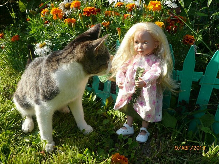 Куколки с рисованными глазками – Элли (Элен от Звернадзе) и Тата (Кати Круз) (фото 2)