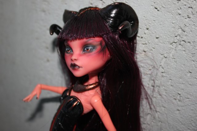 ООАК Monster High — ООАК Monster High и Ever After High: репейнт