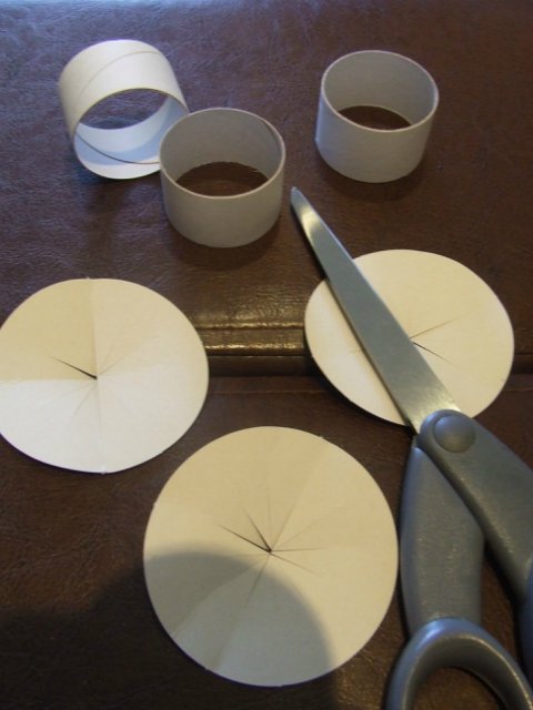 Шляпка для куклы за 15 минут. Мастер-класс | Бэйбики Шляпка для куклы за 15 минут. Мастер-класс (фото 2)