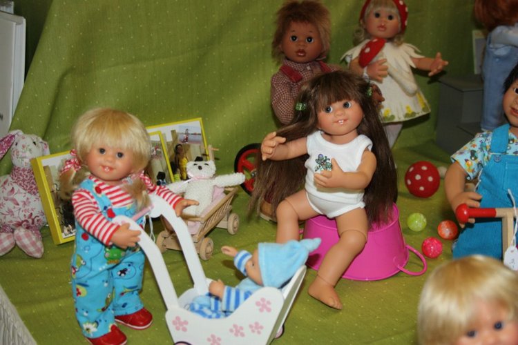 Летняя встреча коллекционеров в магазине Гюнзел, Голландия. Часть первая. Любителям Вихтелей посвящается