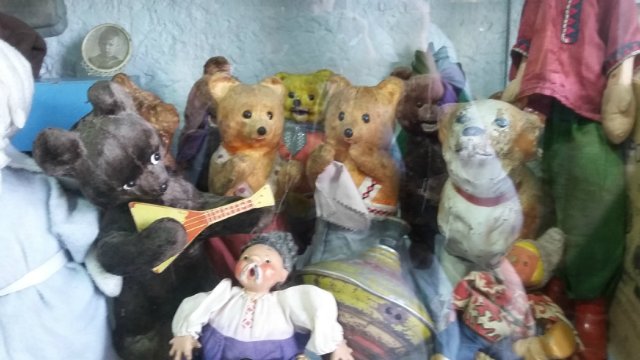 Выставка кукол в магазине Дело и Забава (междугородний Автовокзал). Красноярск 2015