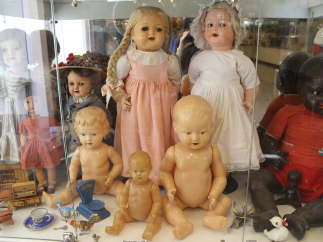 Прогулка по Музею уникальных кукол в Москве. Продолжение