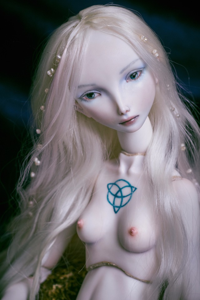 Коллекция шарнирных фарфоровых кукол "Золото Рейна". Искусство Куклы 2016