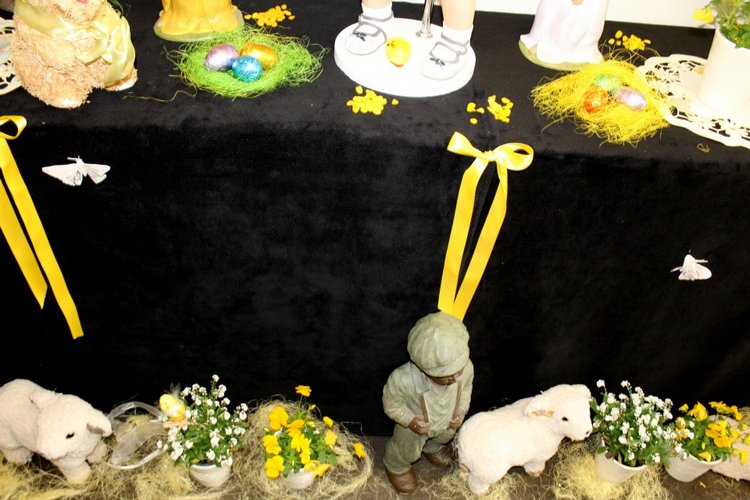 Пасхальная встреча в магазине кукол Гюнзел. Новая коллекция из резин 2017. Mila i Robin