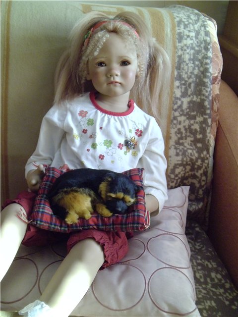 Несколько зарисовок из жизни Илви. Илви от Аннет Химштедт