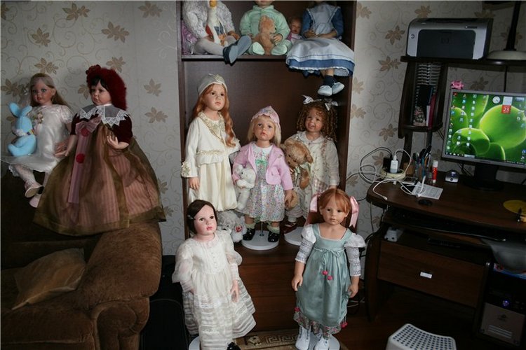 Вот так мы и живем... Размещение кукольной коллекции (фото 3)