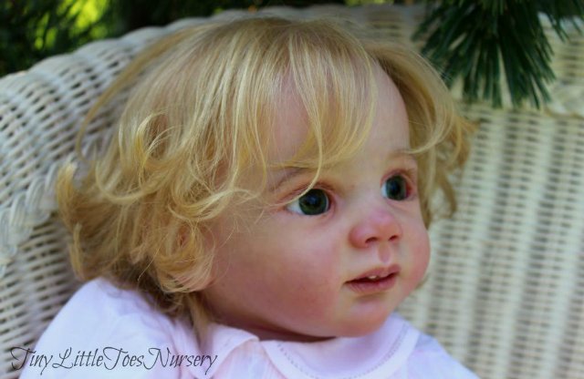 Красивая куколка реборн Эмма молд Fridolin Karola Wegerich