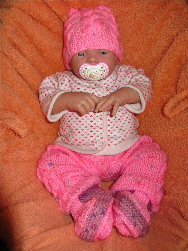 Первые вязалочки - одевалочки)