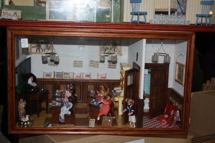 Выставка кукол, мишек тедди, кукольных домиков и миниатюры в Нидерландах 24-25 октября 2015 год. Шестая часть | Бэйбики Выставка кукол, мишек тедди, кукольных домиков и миниатюры в Нидерландах 24-25 октября 2015 год. Шестая часть