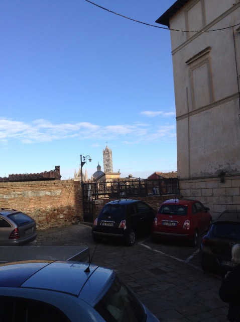 Приключения Минуш в Италии. Часть 5. Сиена. Современное средневековье