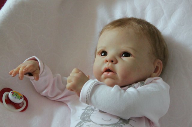 Неженка - Кристочка... Куколка реборн Виктории Вишни (фото 3)