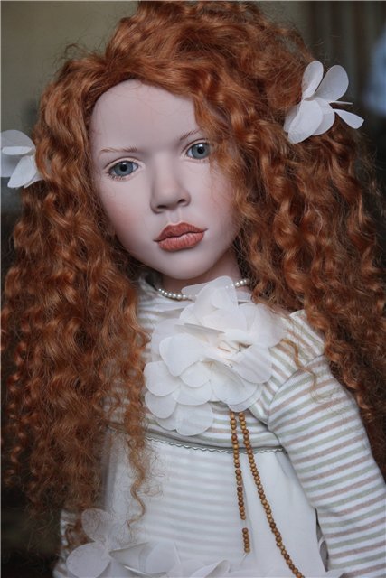 Красавица Elletra (весна 2013) и другие большие девочки Hedwiga и Geraldine (2012). Zwergnase